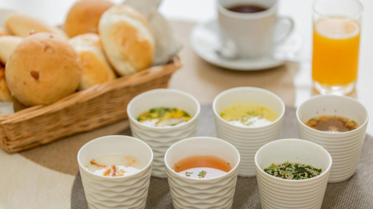 Toyoko Inn Kobe Sannomiya-Eki Higashi מראה חיצוני תמונה